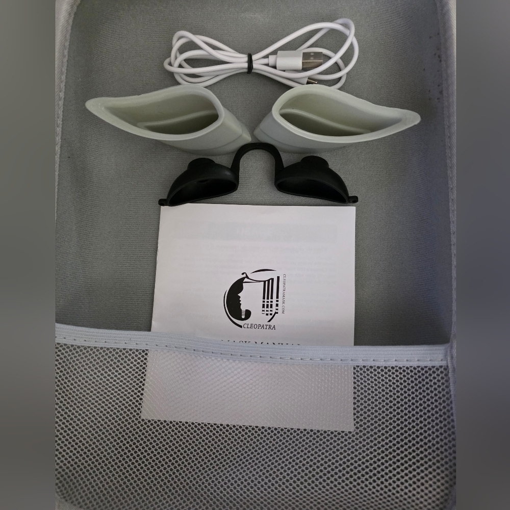 Cleopatra Mask - Picture 5 of 7